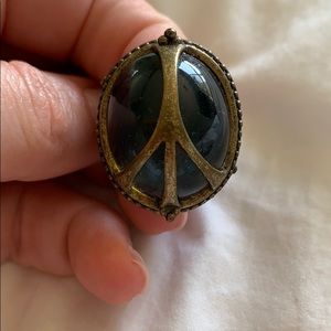 Peach sign lucky mood ring